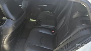 Toyota Prius Plugin 2017