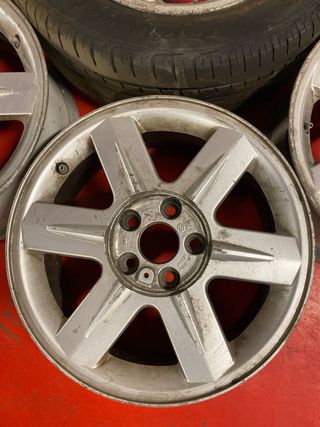 4 Llantas Renault Megane 16" - 5 Agujeros