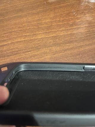 Custodia QuadLock iPhone 13
