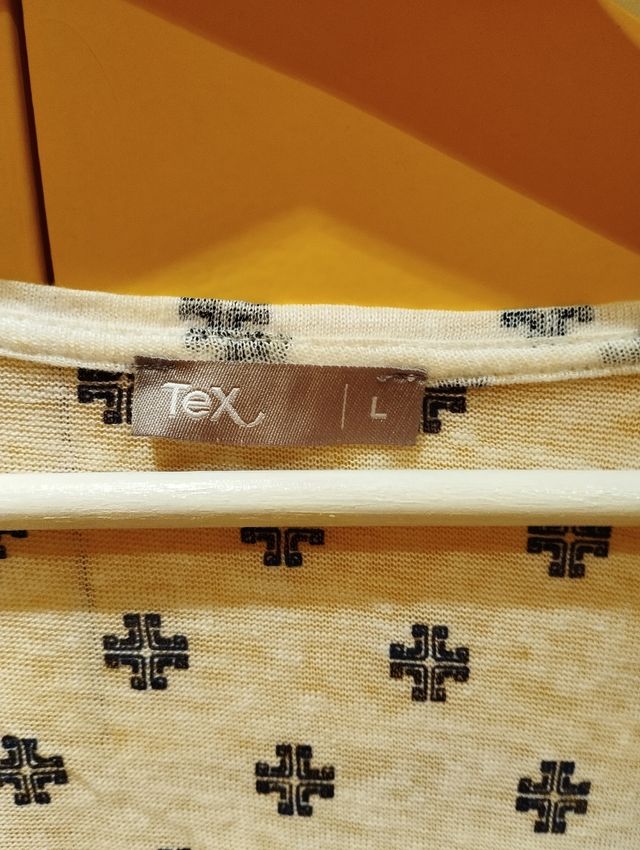 Camiseta TEX blanca y azul