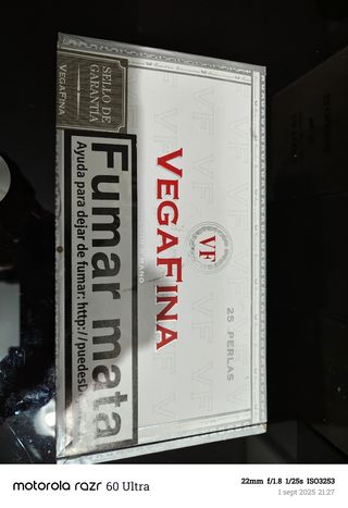 Caja puros Vegafina vacía