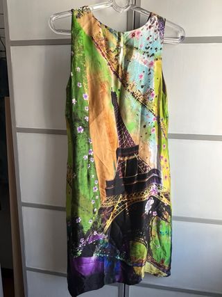 Vestido satén estampado París