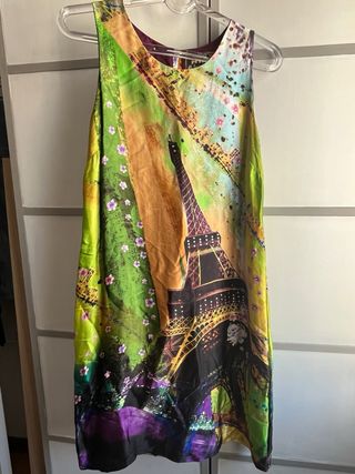 Vestido satén estampado París