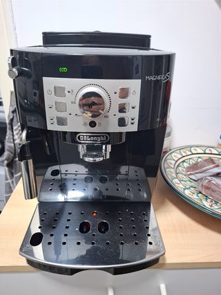 Cafetera DeLonghi Magnifica S