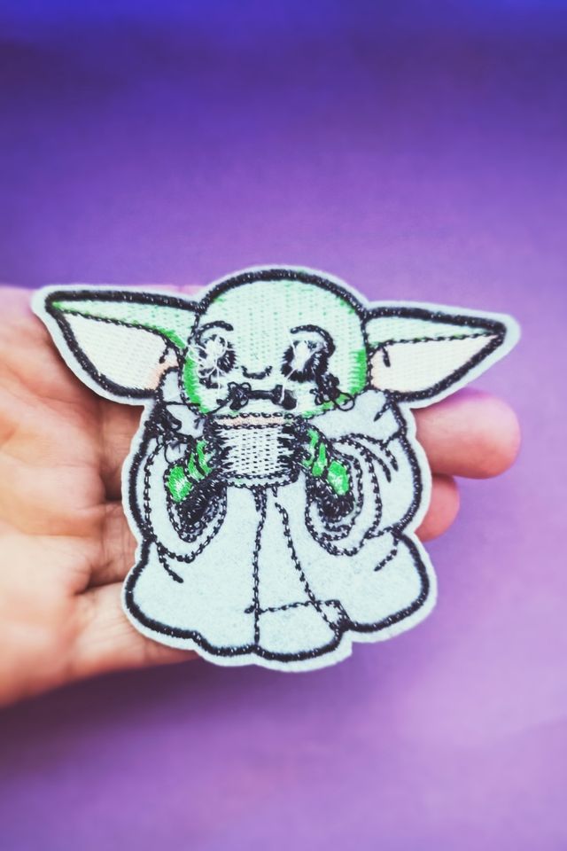 Parche bordado Grogu - Yoda bebé
