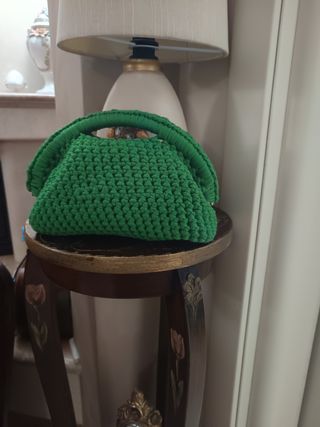 Borsa a uncinetto verde