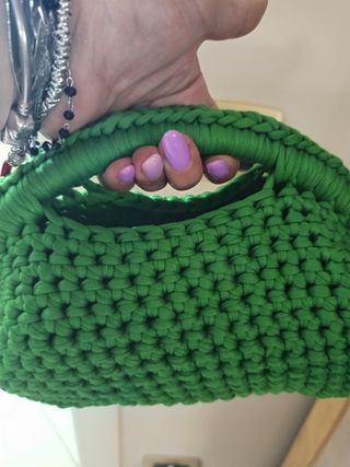 Borsa a uncinetto verde