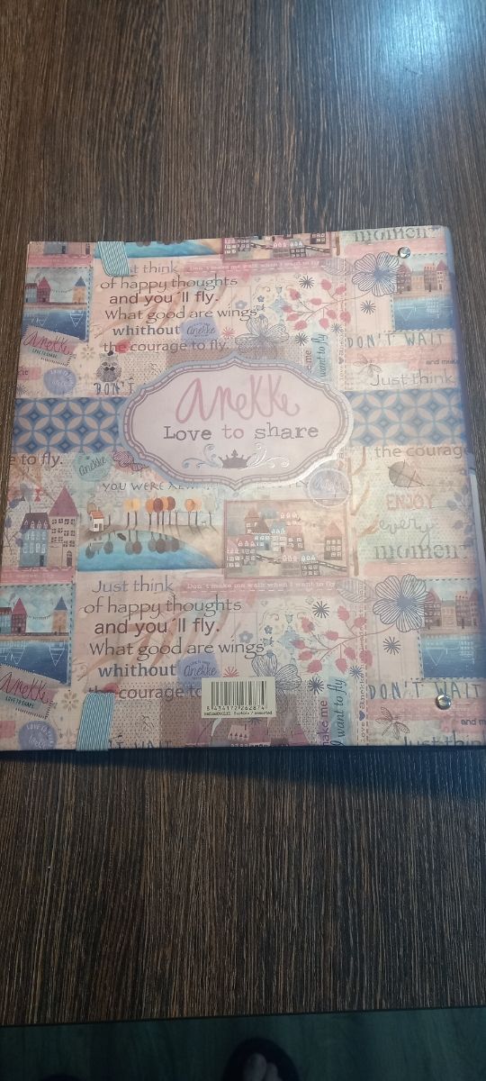 Archivador Anekke: carpeta original