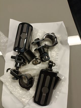 Reposapiés moto - Negro
Harley Davidson
Glide etc.