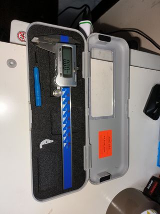 Calibre digital Gedore 150mm