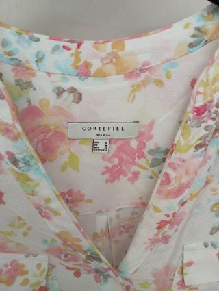 Camisa Cortefiel floral M cómo nueva