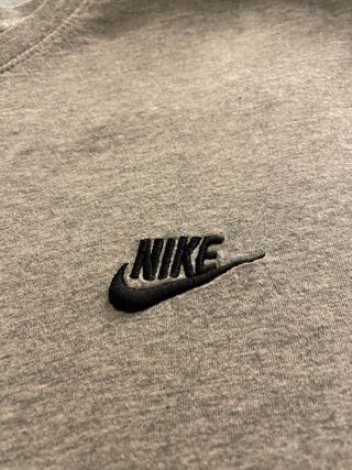 Camiseta Nike gris M