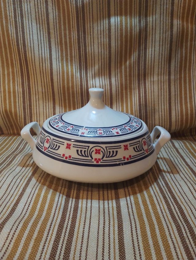 Sopera vintage porcelana azul y blanca