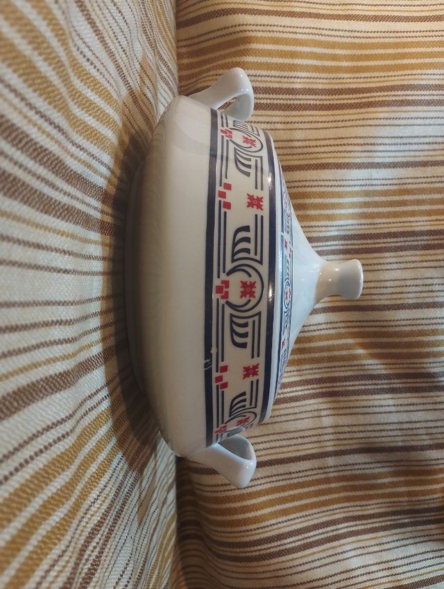 Sopera vintage porcelana azul y blanca