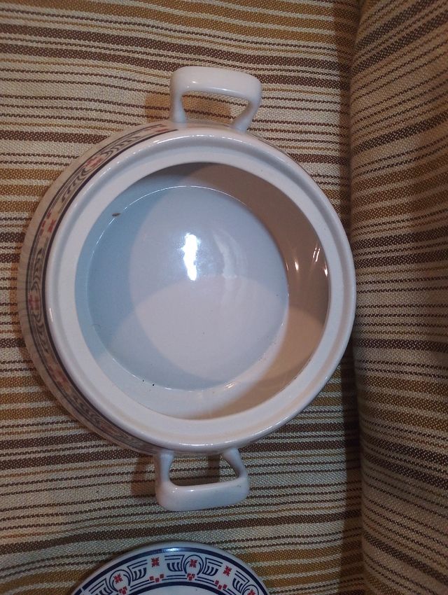 Sopera vintage porcelana azul y blanca