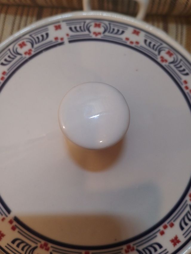 Sopera vintage porcelana azul y blanca