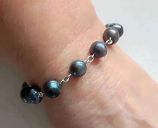 Pulseras perlas plata: blancas & negras