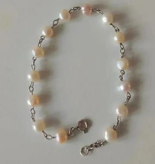 Pulseras perlas plata: blancas & negras