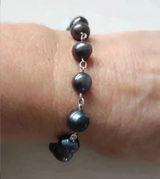 Pulseras perlas plata: blancas & negras