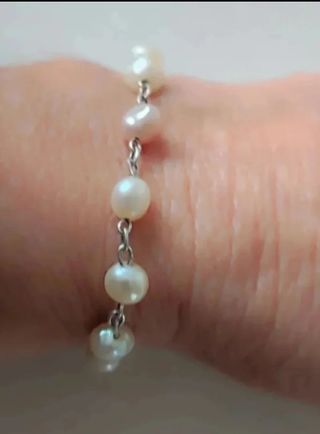 Pulseras perlas plata: blancas & negras