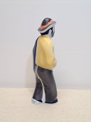 Figura Sargadelos: Cuarto Estado