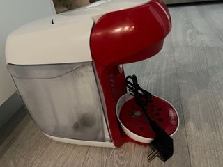 Cafetera Bosch Tassimo roja y blanco 