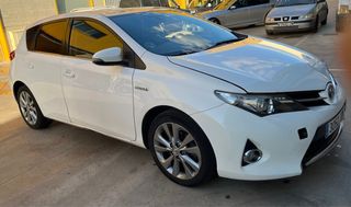 Toyota Auris 2013
