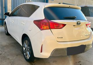 Toyota Auris 2013
