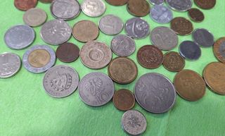 Lote 50 Monedas Mundo (Excepto España)