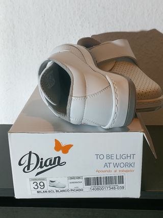Zapatos Dian blancos antideslizantes