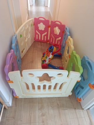 Parque infantil bebé