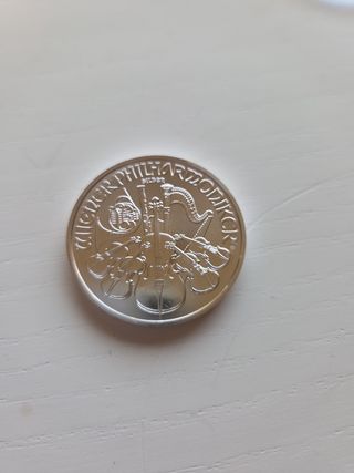 34 onzas de plata