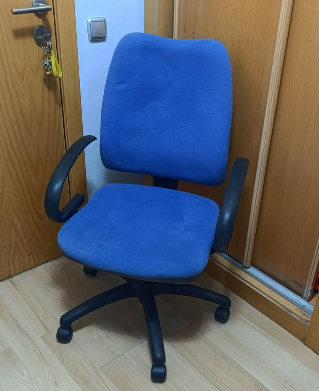 Silla oficina azul - giratoria