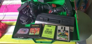 Atari 2600 con 4 juegos