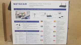 Router NETGEAR DGN2200M