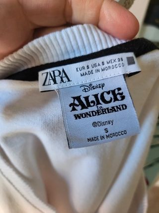 Camiseta Alice Zara con lentejuelas