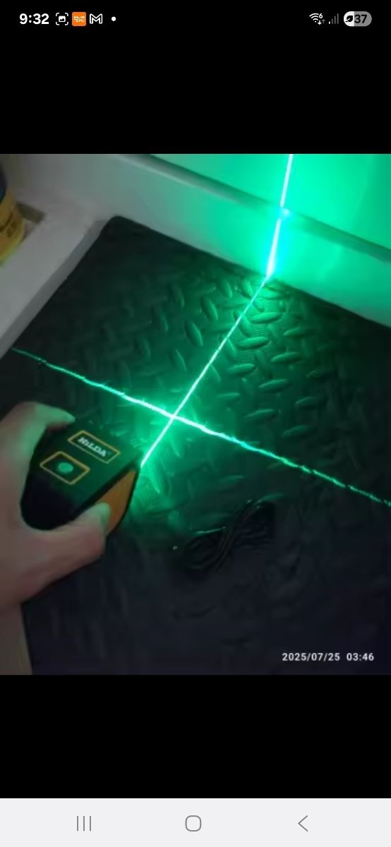 Nivel láser Hilda - magnético