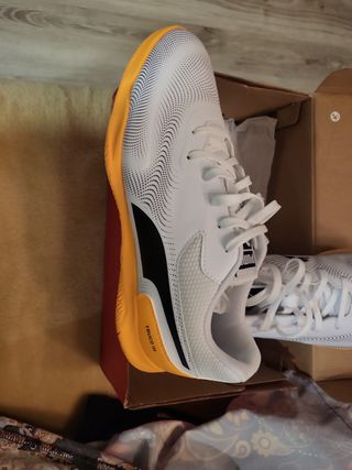 Zapatillas Puma blancas nuevas