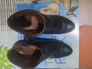 Botines negros piel - tacón