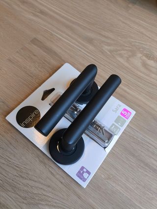 Juego manillas con roseta, acero inox negro mat