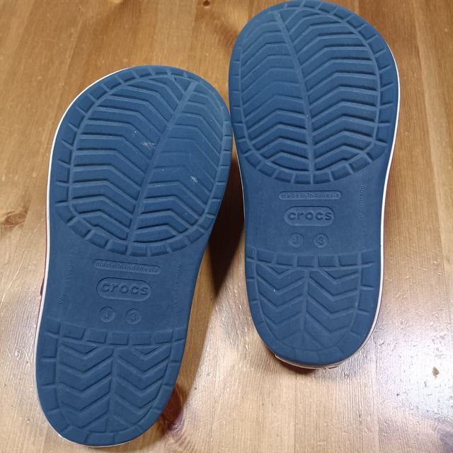 Crocs Azul Marinho J3 (33-34)