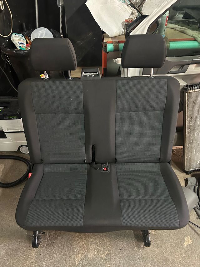 Asiento doble VW T6 segunda fila