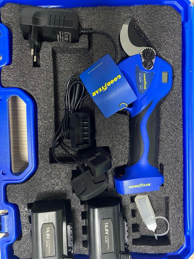 TIJERA ELÉCTRICA DE PODAR (NUEVA)