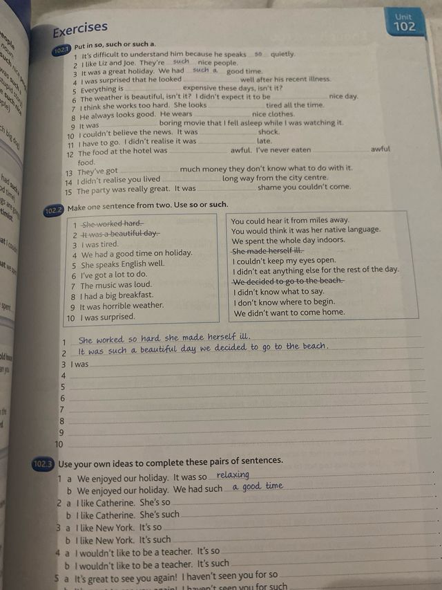 English Grammar in Use Book with Answers and In...
