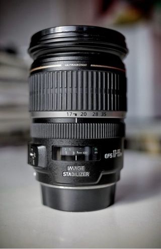 Objetivo Canon EF-S 17-55mm f/2.8 USM