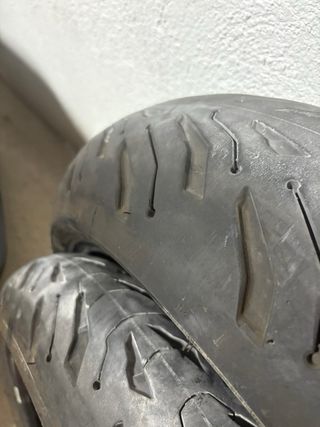 Neumáticos Michelin Road 6 GT