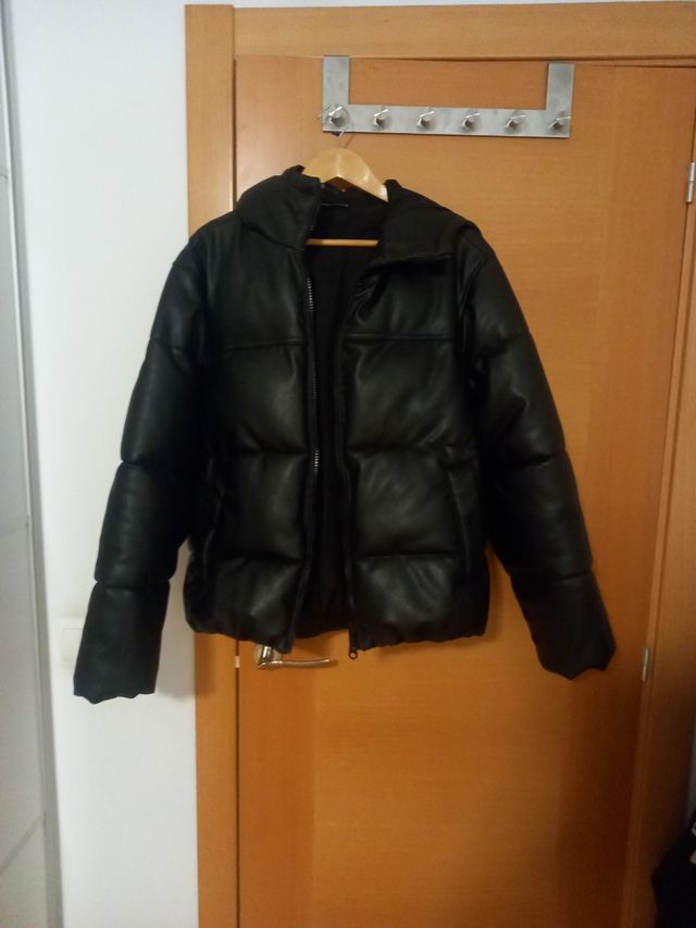 Cazadora acolchada Zara negra