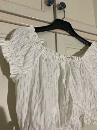 Crop top blanco rayas finas