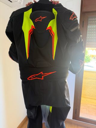 Mono Alpinestars Motegi V3 2 piezas