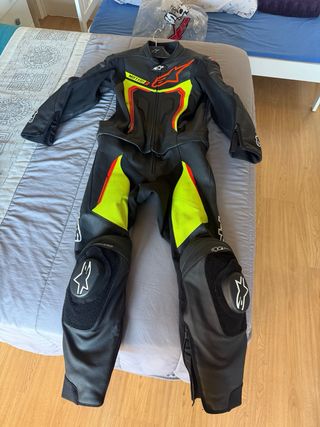 Mono Alpinestars Motegi V3 2 piezas